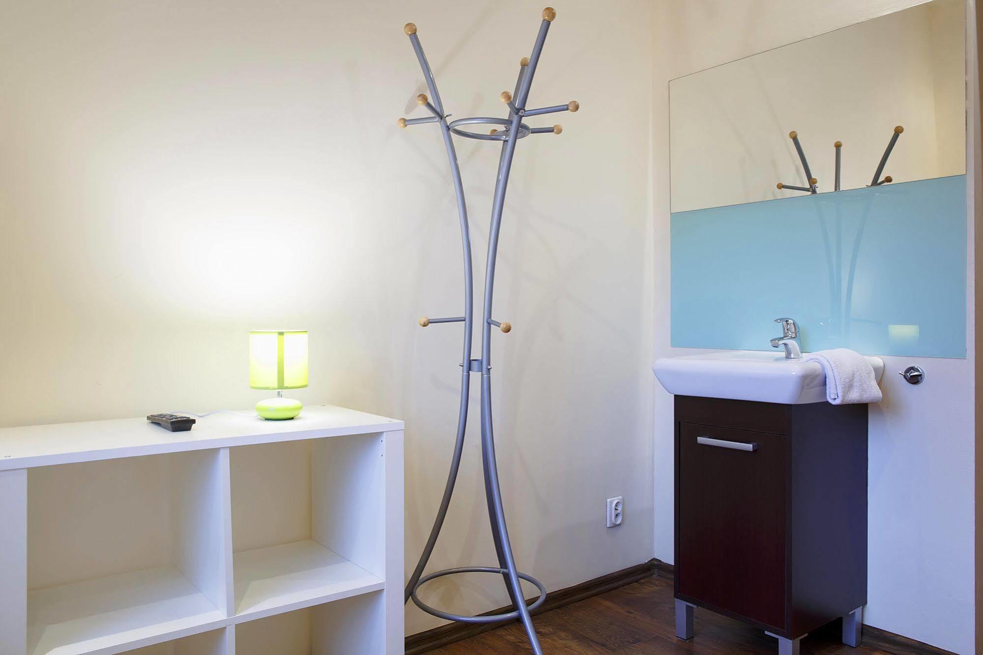 Boutique Hostel Λοτζ Εξωτερικό φωτογραφία
